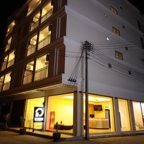 Sharaya Patong Hotel Esterno foto