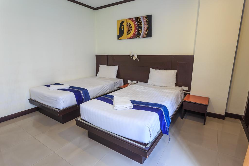 Sharaya Patong Hotel Esterno foto