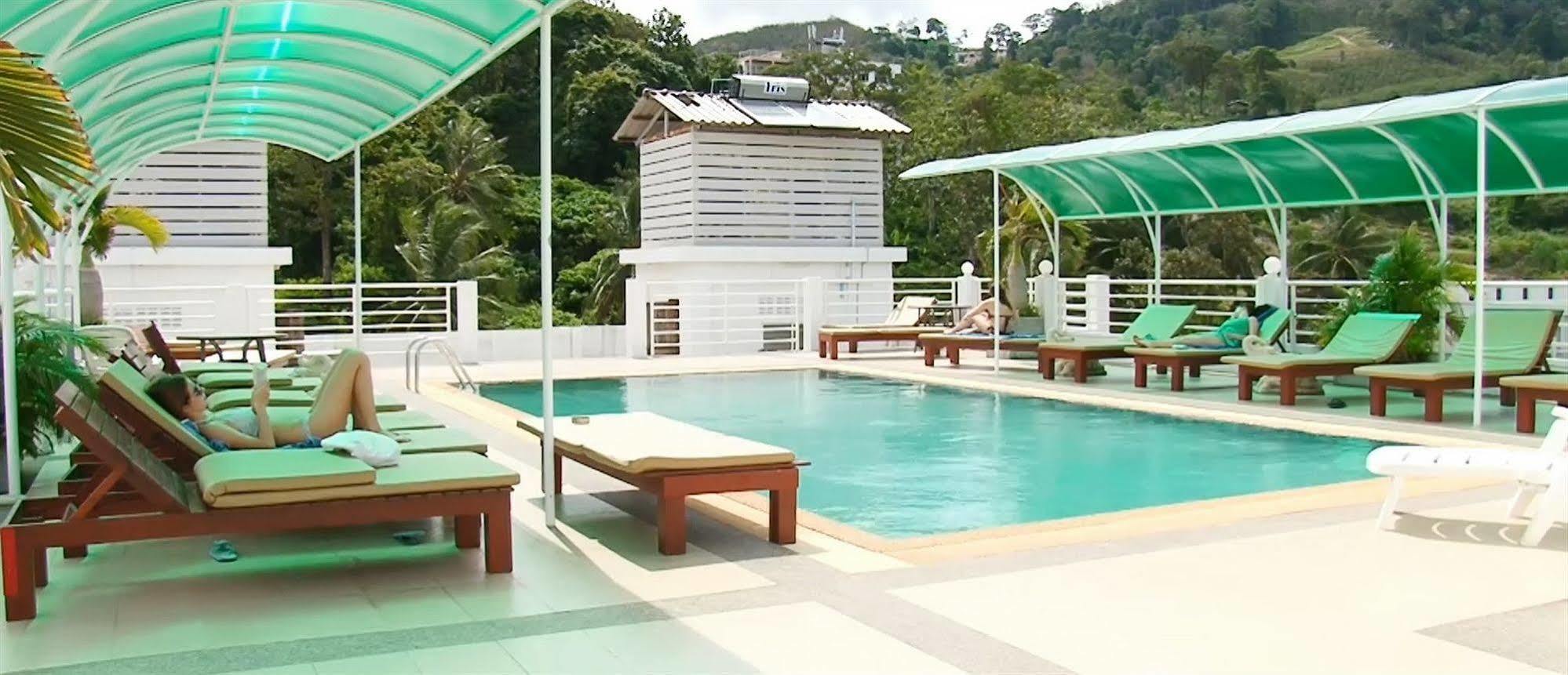 Sharaya Patong Hotel Esterno foto